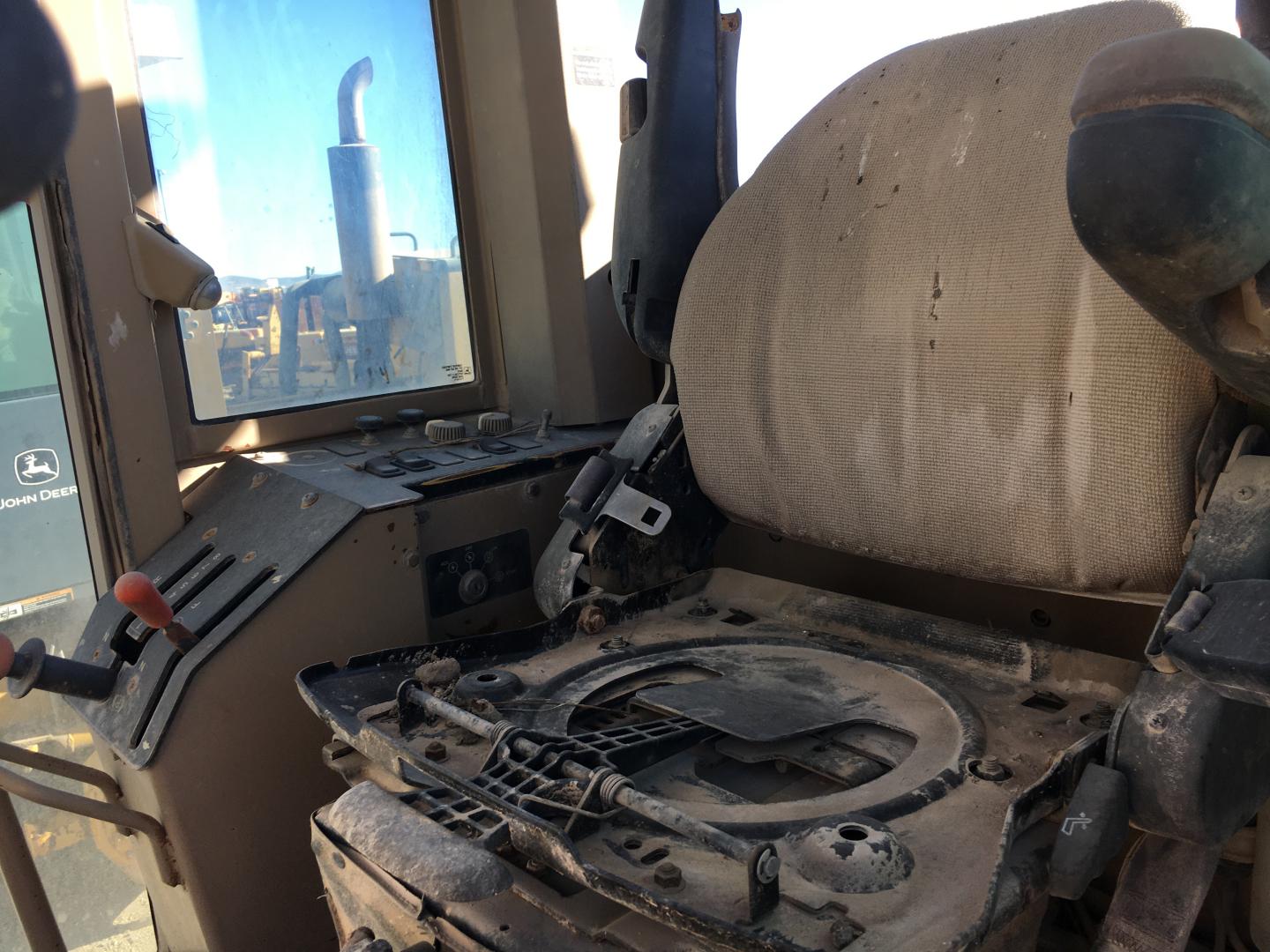 ./imagenes/INVOICE/2019/16407/MOTOCONFORMADORA JOHN DEERE_770C (30).JPG